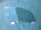 Bentley Flying Spur right rh passenger side front door glass 3w5845026c