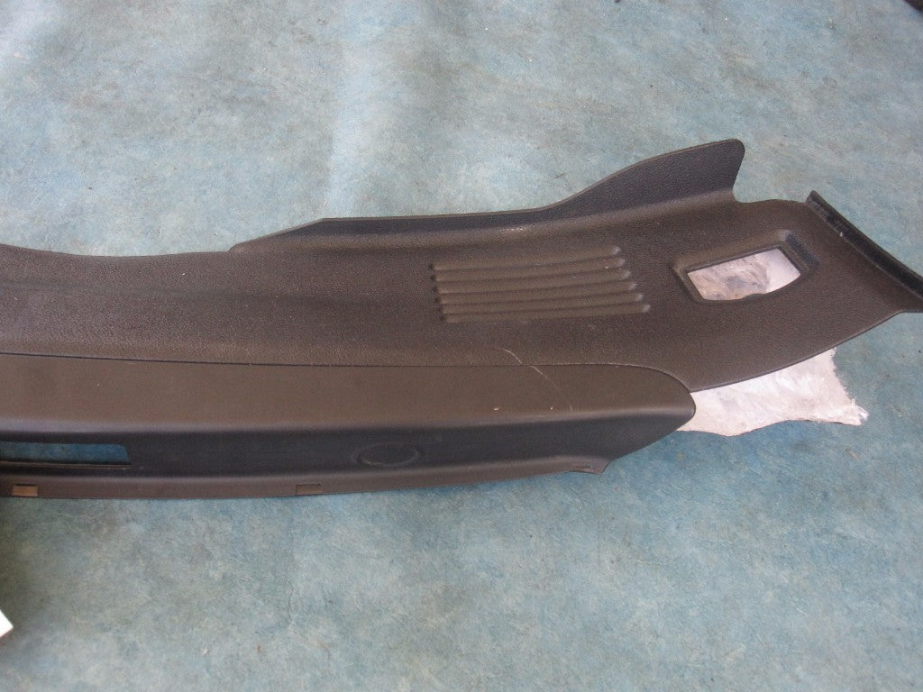 Bentley Continental Gt trunk center trim panel