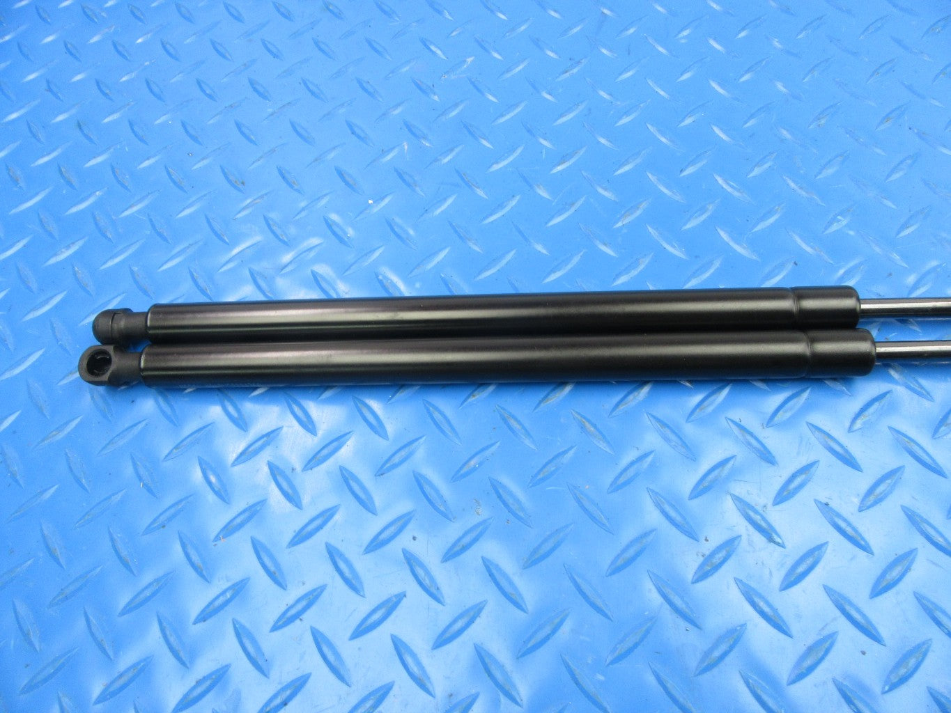 Bentley Continental GT Gtc Flying Spur hood shocks lift support #8975