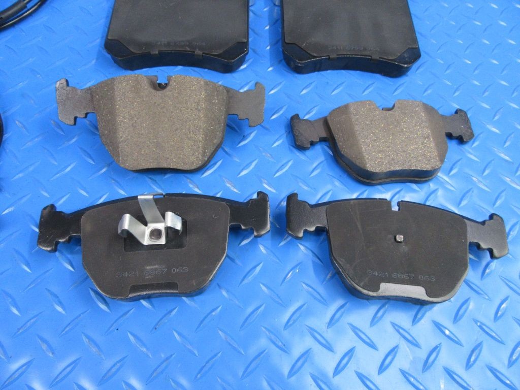 Rolls Royce Ghost front rear brake pads + sensors TopEuro #7062 2012-19