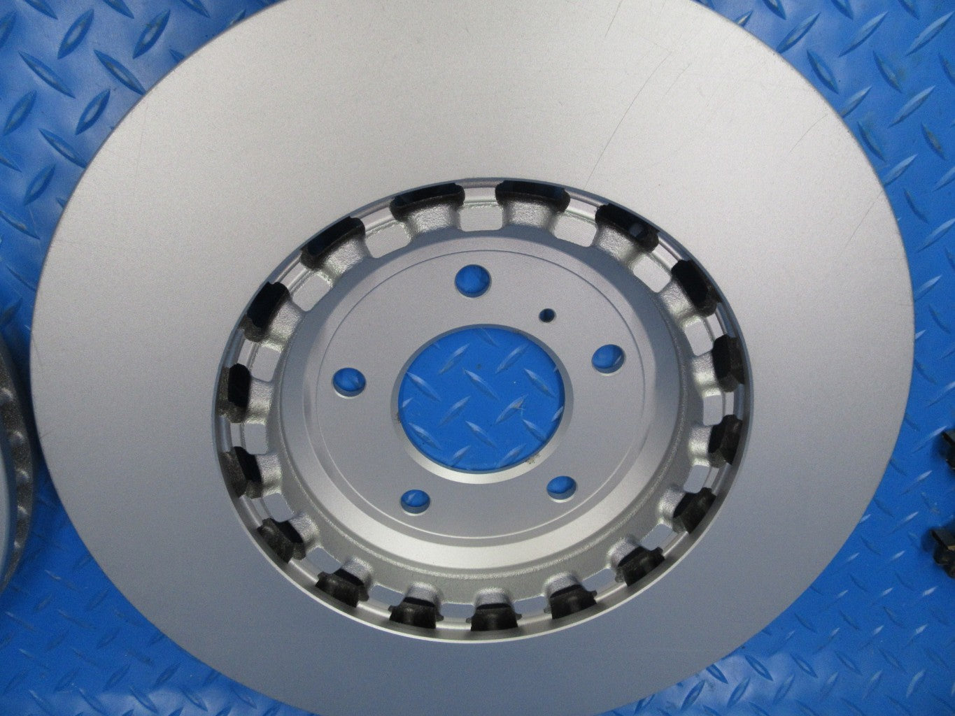 Bentley Bentayga front rear brake pads and rotors TopEuro #73899 Wholesale