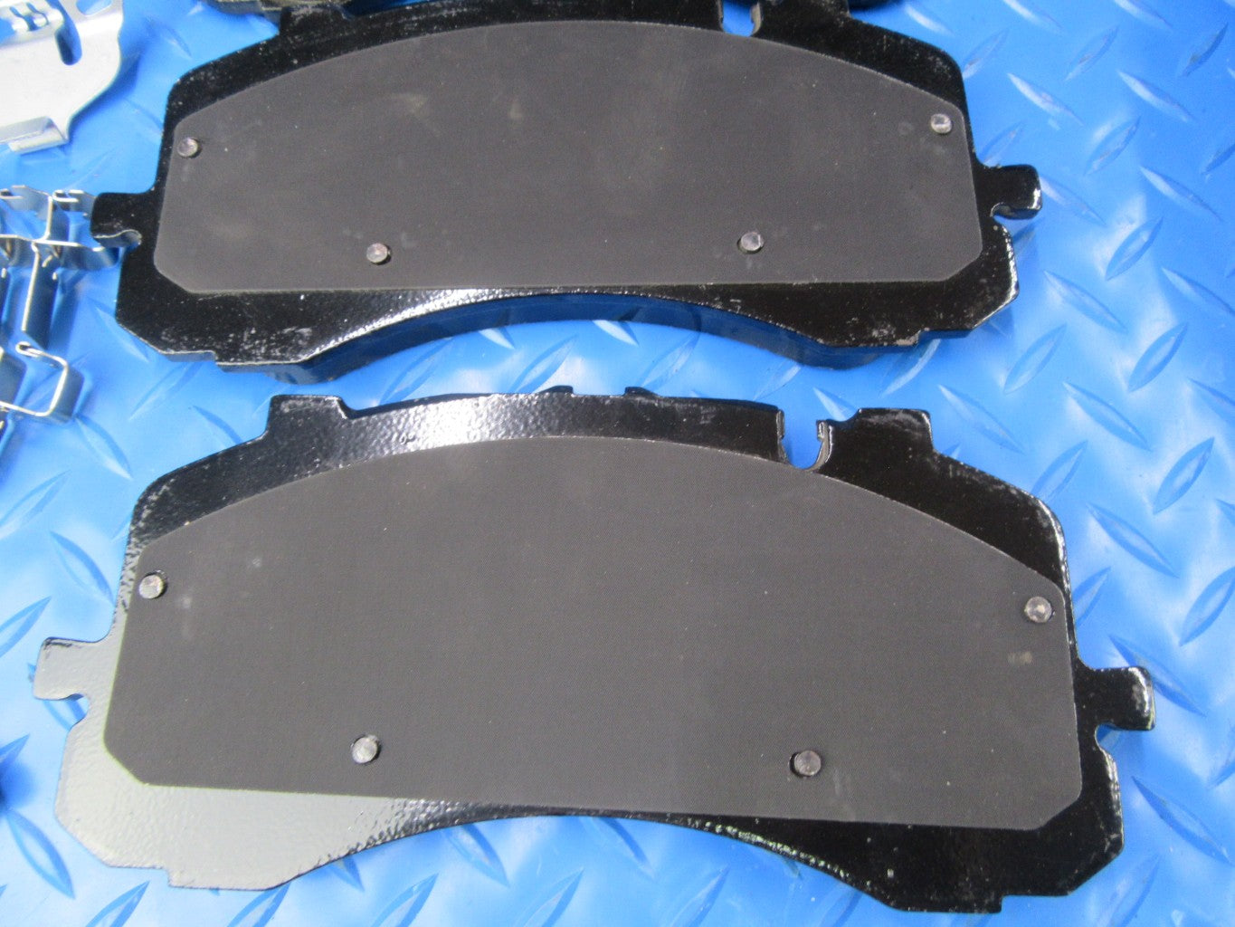 Bentley Bentayga front rear brake pads and rotors TopEuro #73899 Wholesale