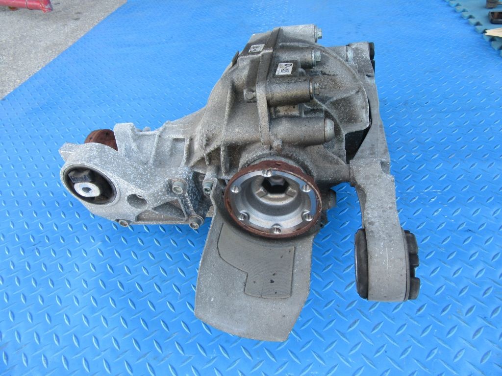 Bentley Flying Spur GT GTC rear axle differential pumpkin carrier #7963