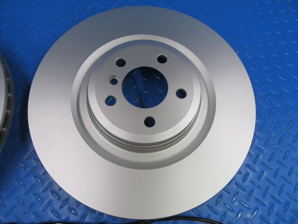 Rolls Royce Ghost rear brake pads and rotors TopEuro #8531