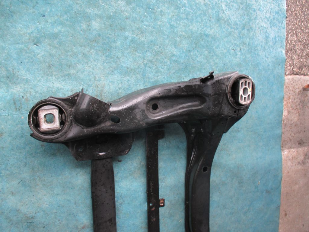 Bentley Continental Gt Gtc Flying Spur engine cradle cross member subframe