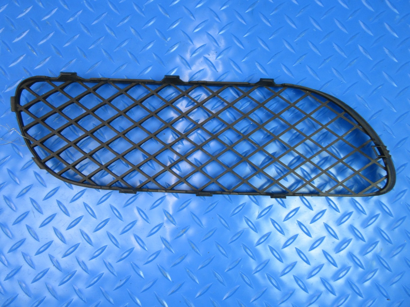 Bentley Continental GT GTC front bumper left grille #0449