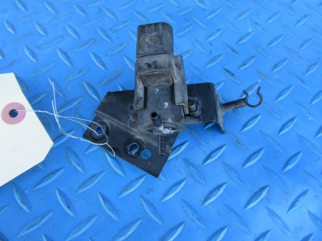 Bentley Continental Flying Spur GT GTC Mulsanne vacuum solenoid valve #1288