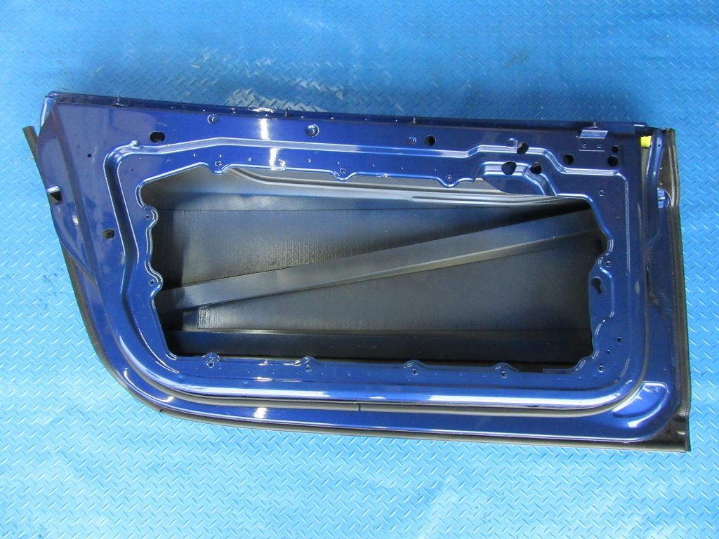 Bentley Continental GT GTC left door shell #7107