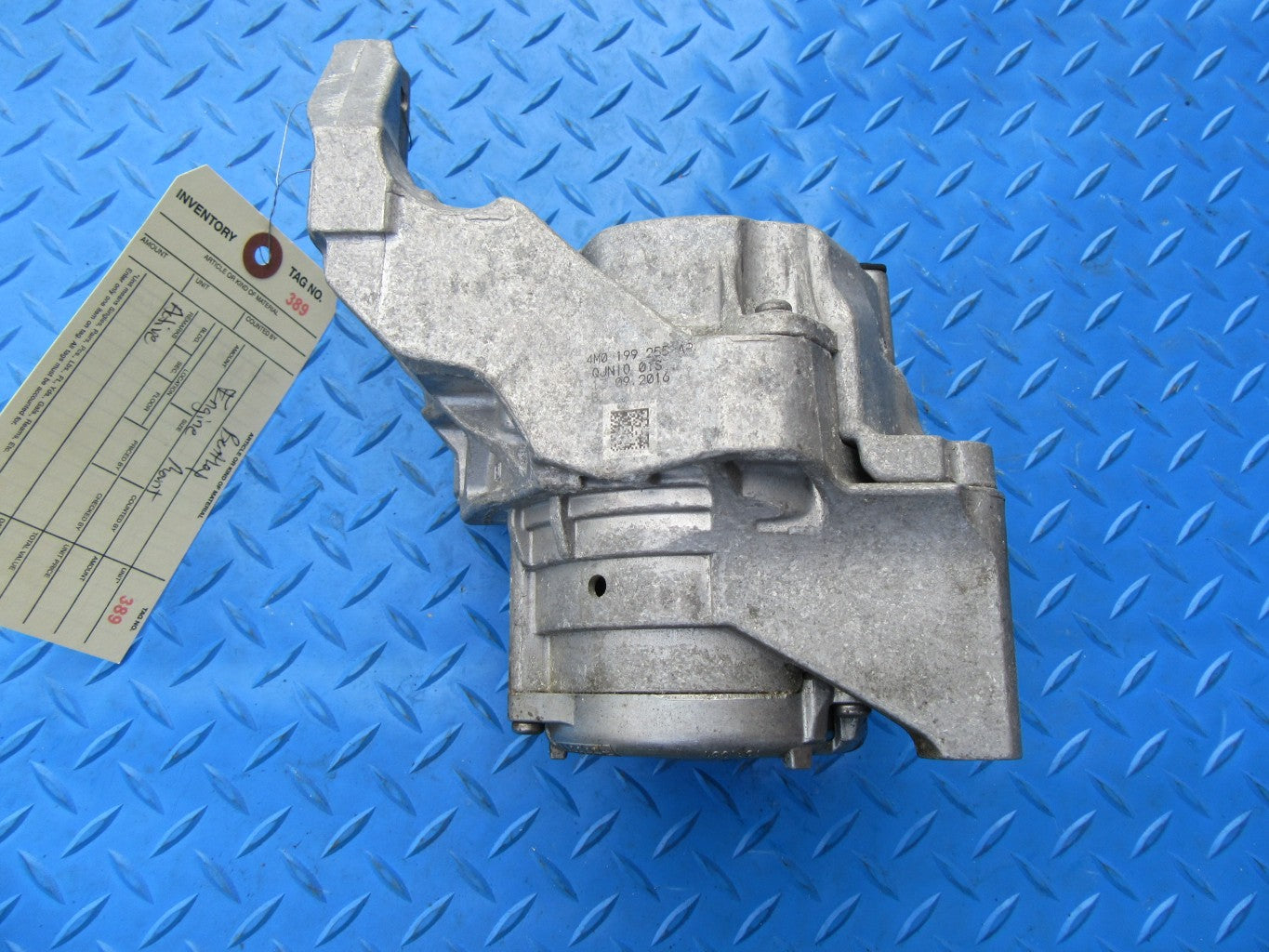 Bentley Bentayga left active engine mount used #0389