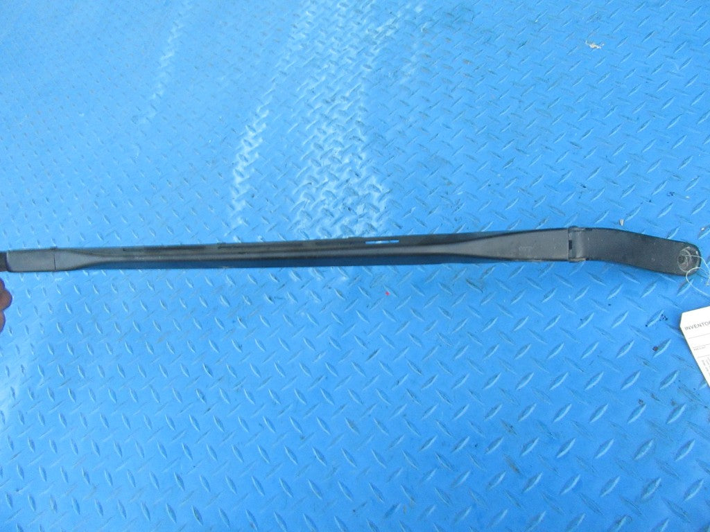 Bentley Continental Flying Spur GT GTC right wiper arm #1355