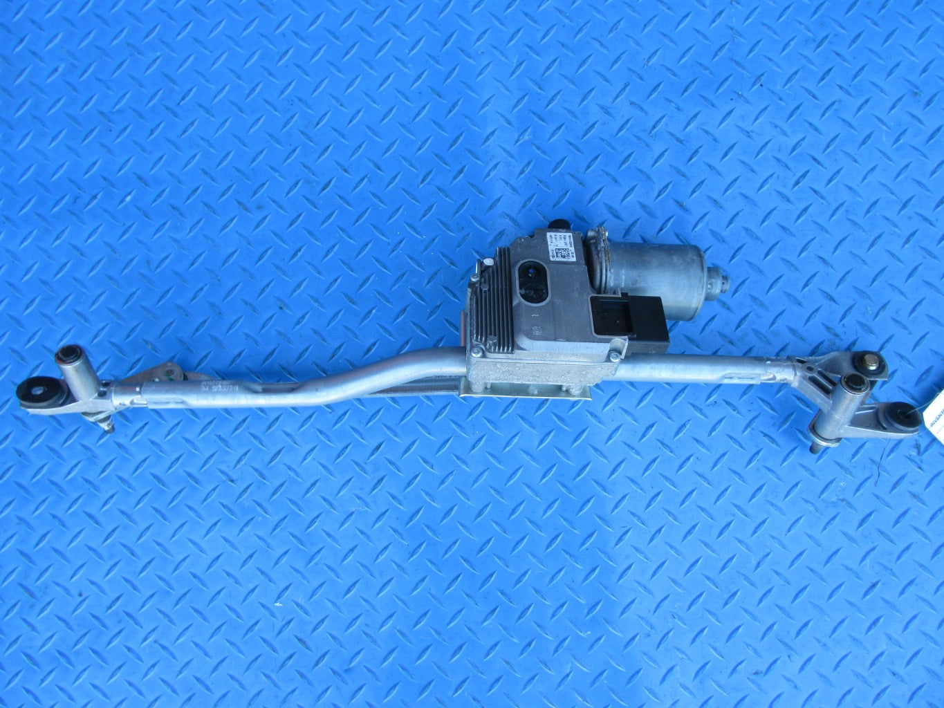 Bentley Continental GT GTC wiper linkage motor assembly #0315