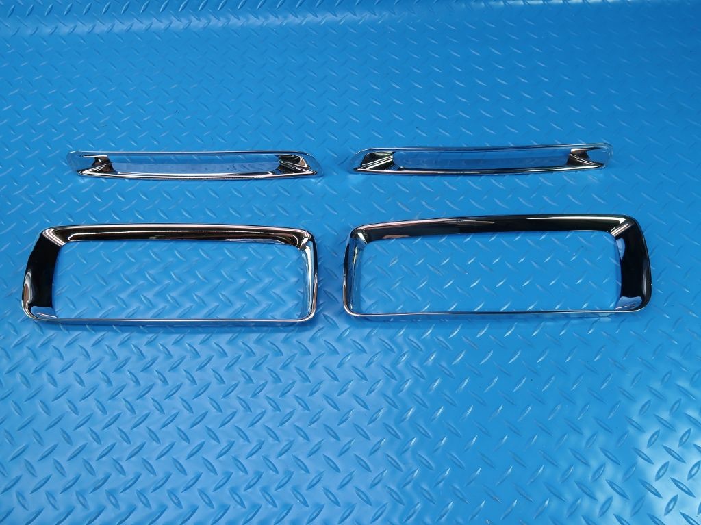 Rolls Royce Phantom RR1 series 2 head light & turn signal chrome trim #9835