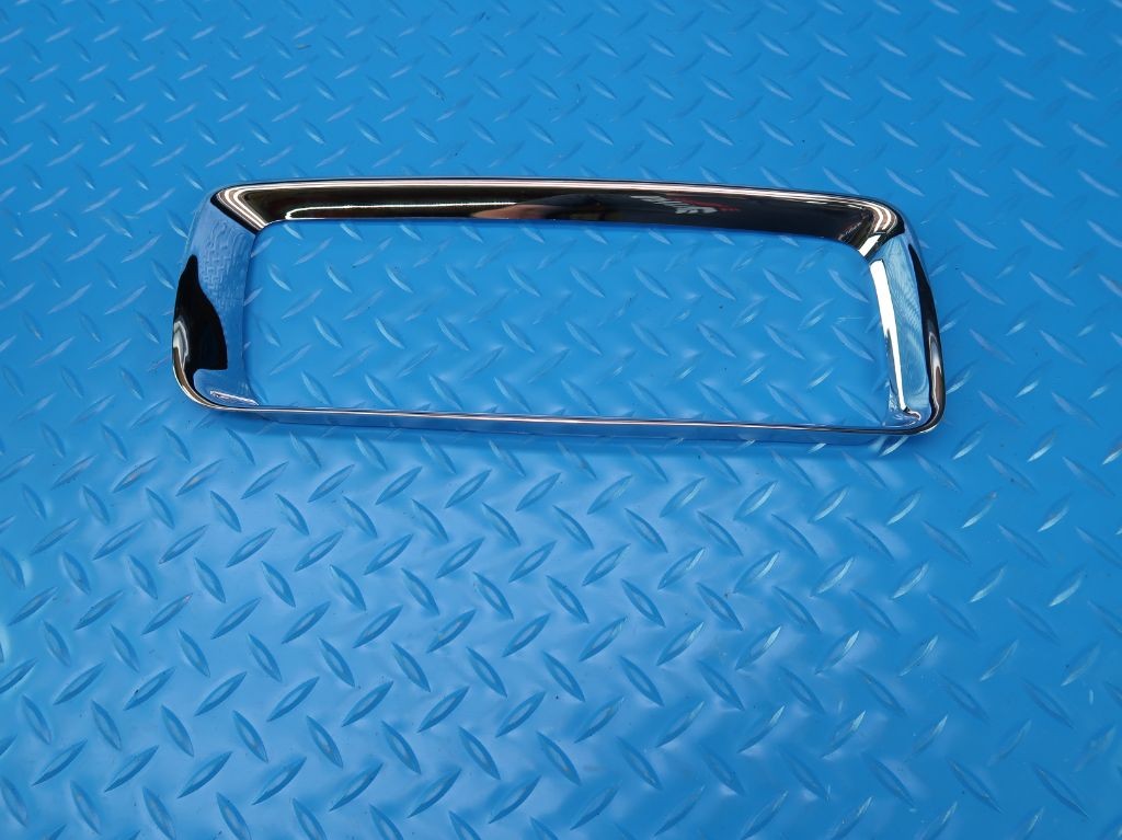 Rolls Royce Phantom RR1 series 2 head light & turn signal chrome trim #9835