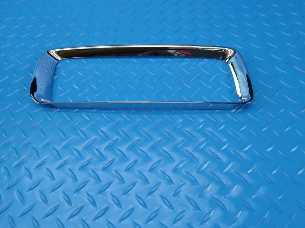 Rolls Royce Phantom RR1 series 2 head light & turn signal chrome trim #9835