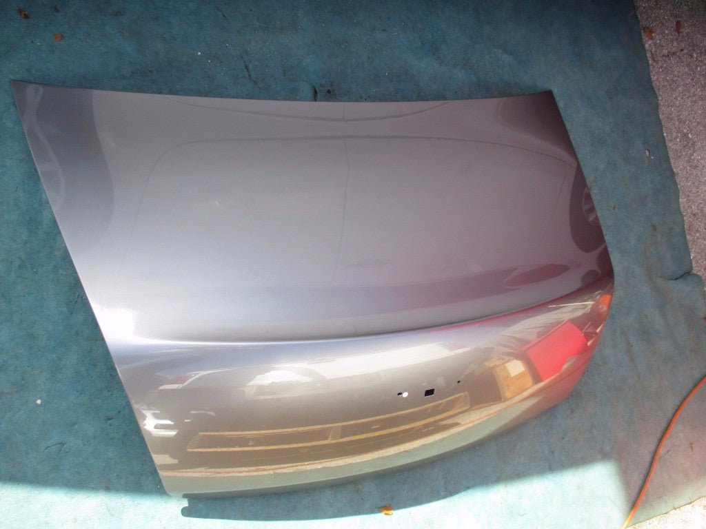 Bentley Flying Spur trunk lid boot