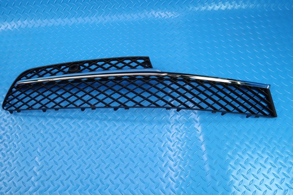 Bentley Continental Flying Spur front bumper grille right side #9894