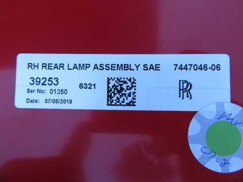 Rolls Royce Cullinan right tail light New #1700