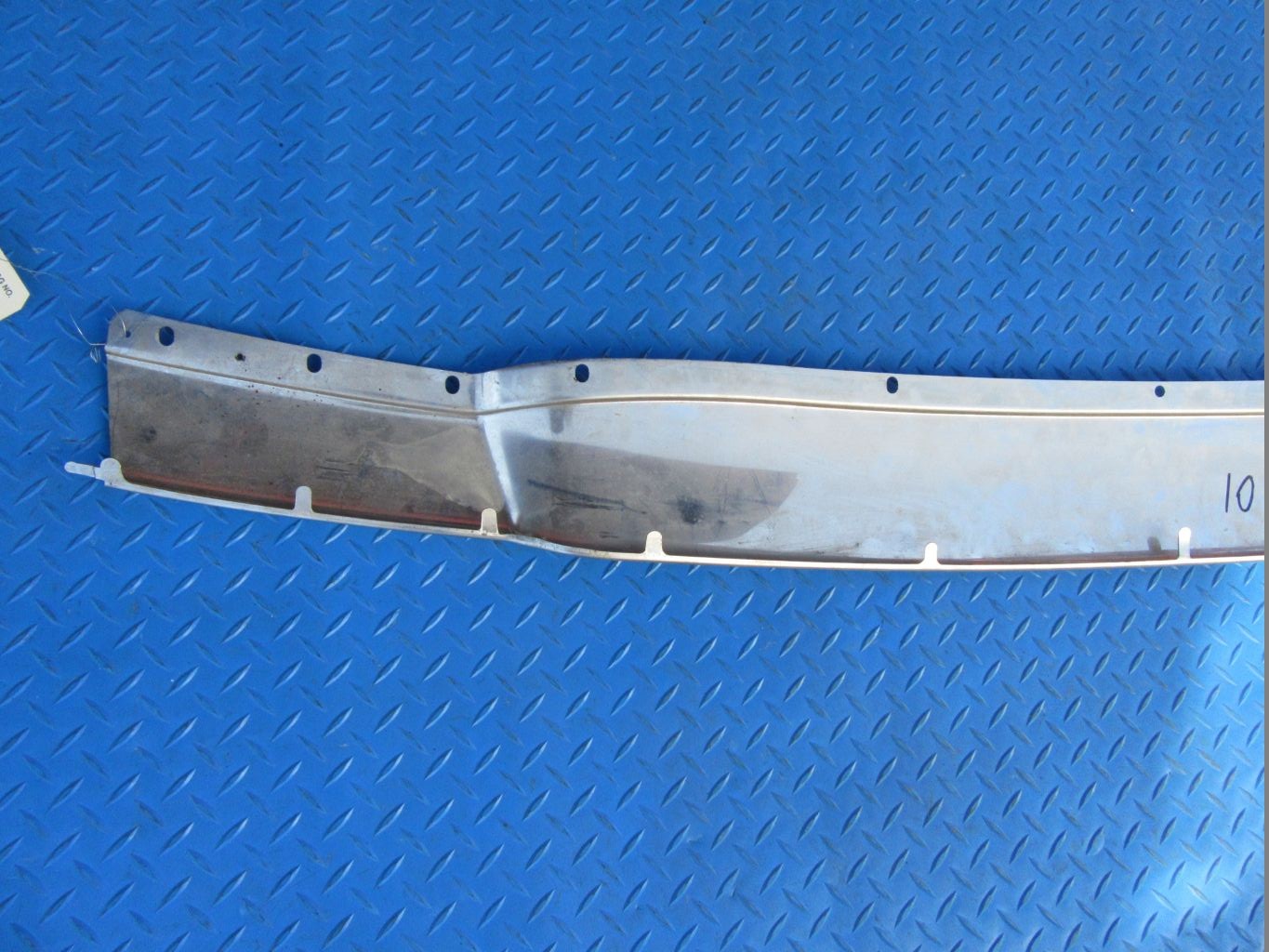 Bentley Arnage rear bumper upper chrome trim #7458