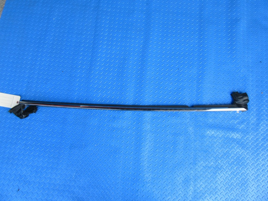 Bentley Continental GT GTC right door window lower chrome trim gasket #1788