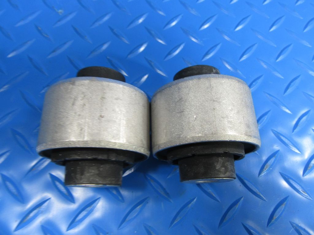 Bentley Gtc Gt Flying Spur left right lower control arm bushing bush 2pc #6582