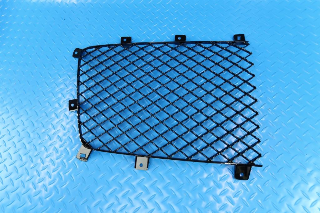 Bentley Bentayga front black grille inserts left & right #11119