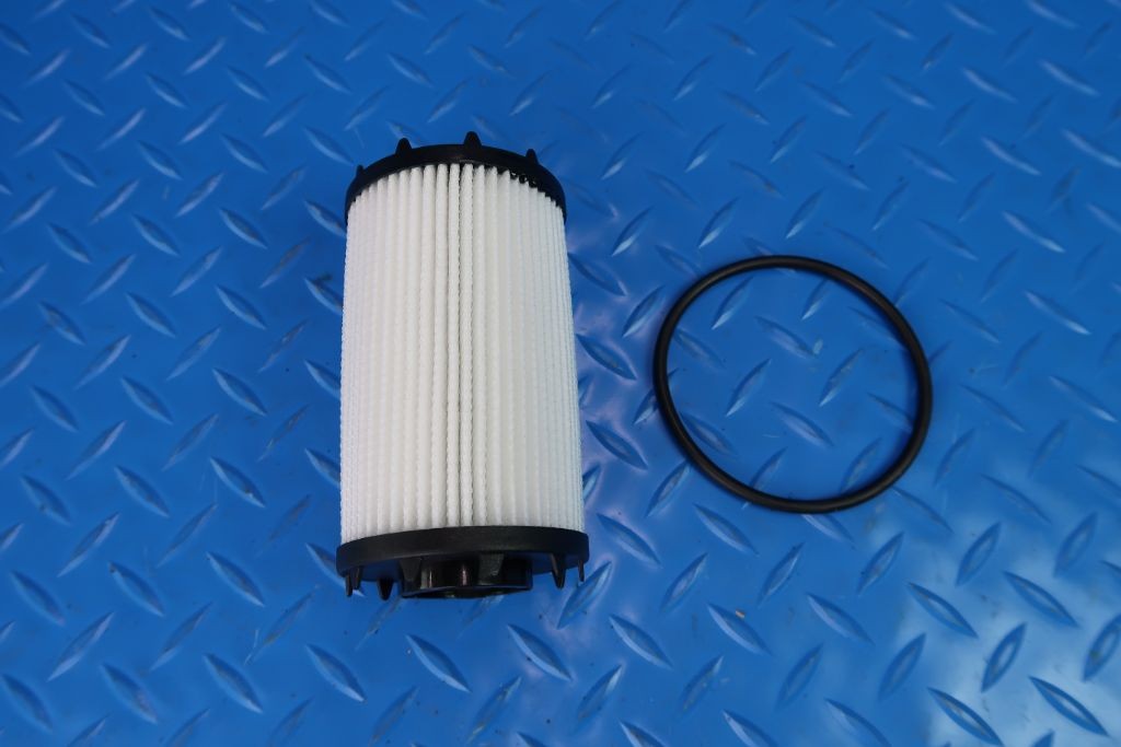 Lamborghini Urus  Bentley Bentayga engine oil filter TopEuro #12011