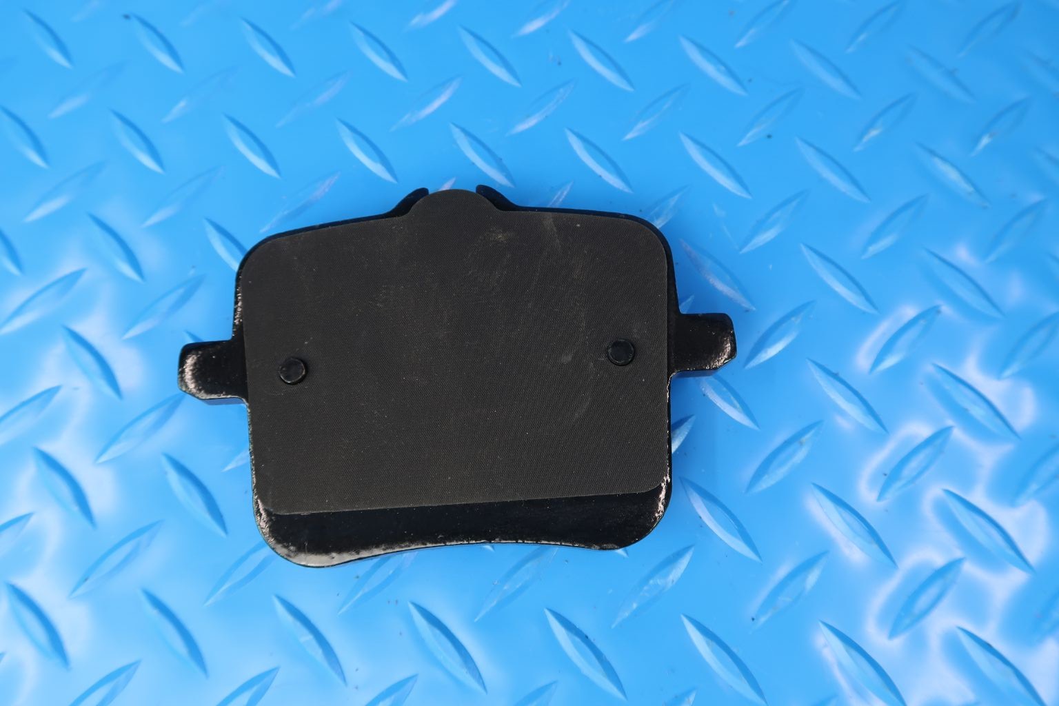 Rolls Royce Cullinan rear brake pads #11138