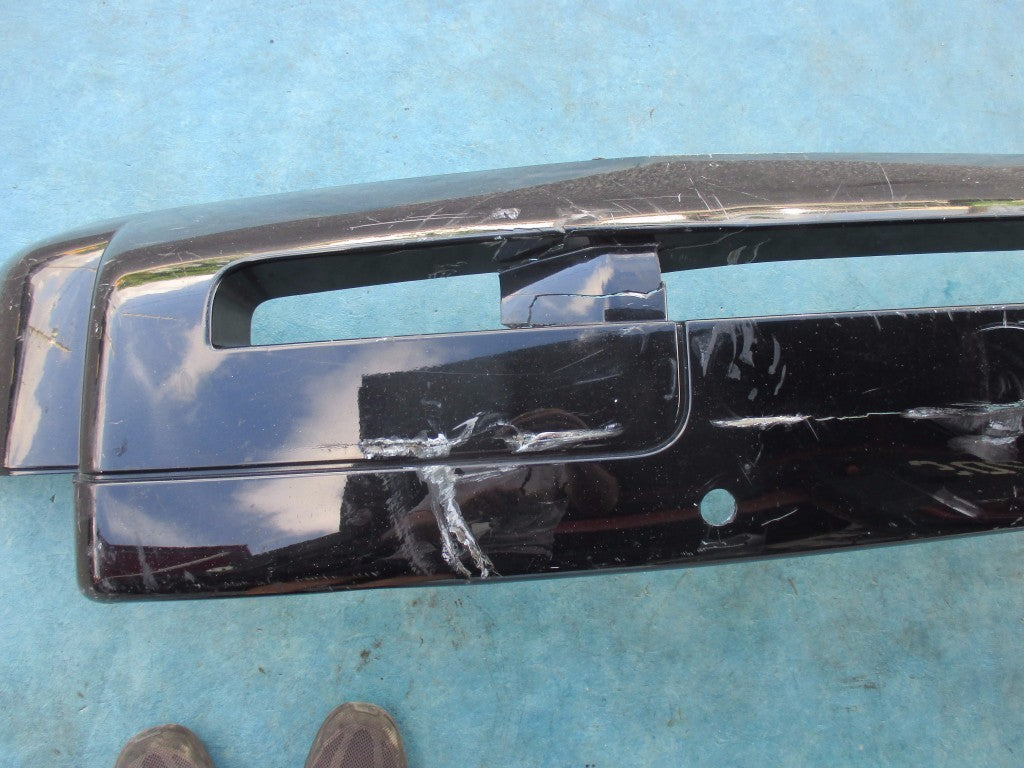Rolls Royce Phantom front bumper cover rr1  damaged