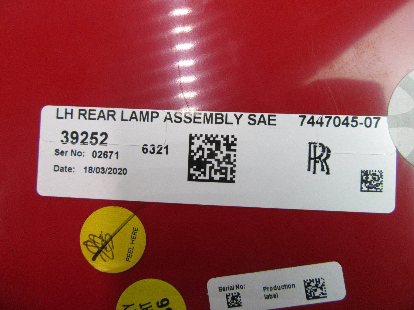 Rolls Royce Cullinan left tail light #2632