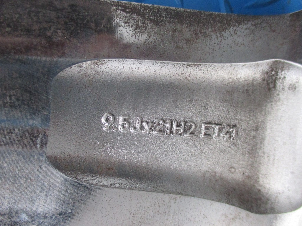 21" Bentley Flying Spur rim tire wheel