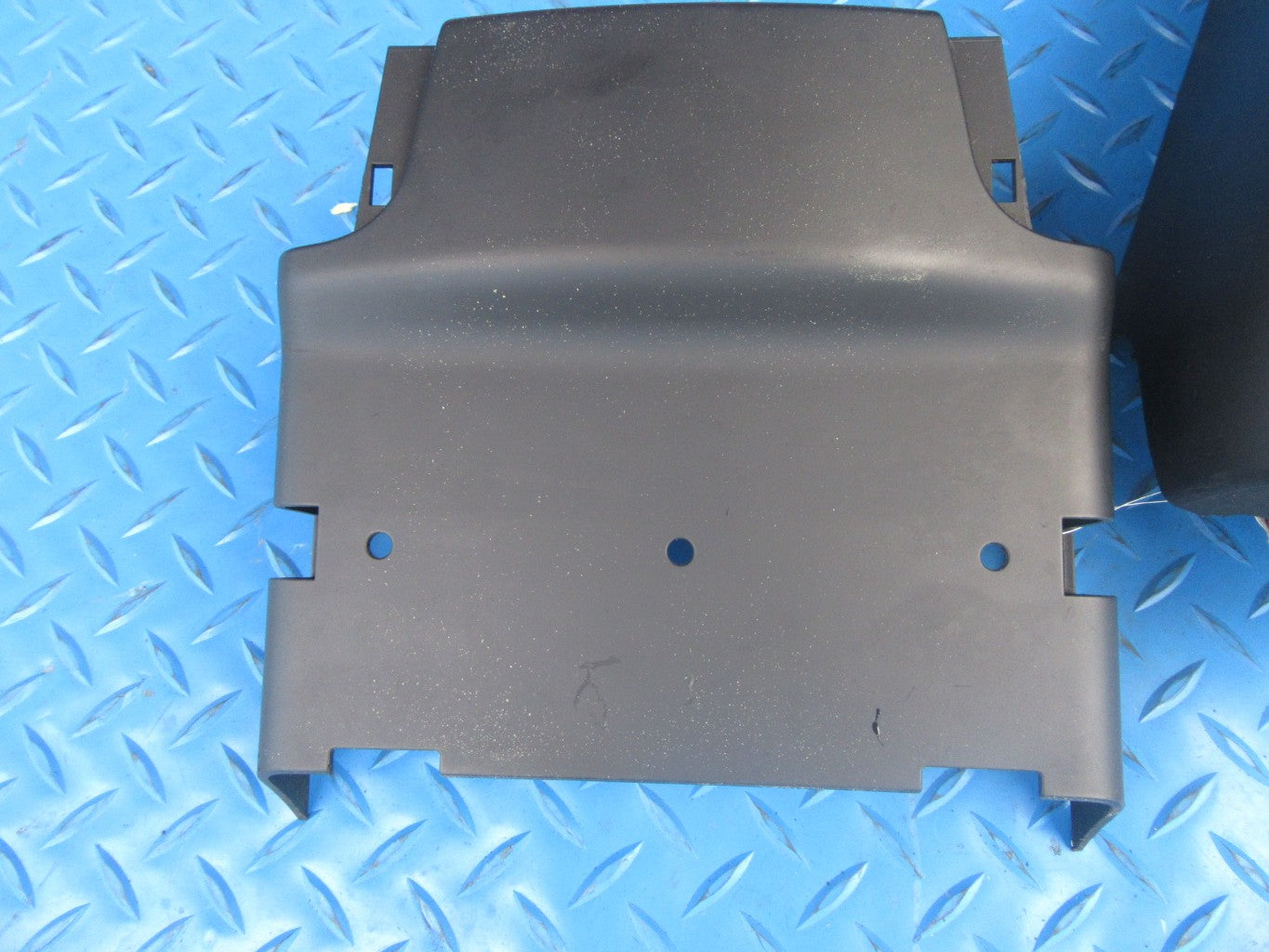 Bentley Continental Gt Gtc Flying Spur steering column trim cover used
