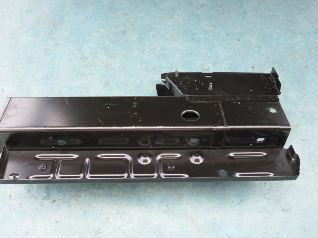 Bentley Continental Flying Spur right repair panel longit rocker