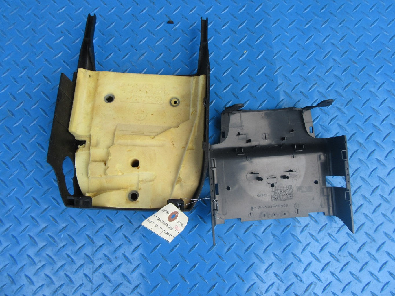 Bentley Continental Gt Gtc Flying Spur steering column trim cover used