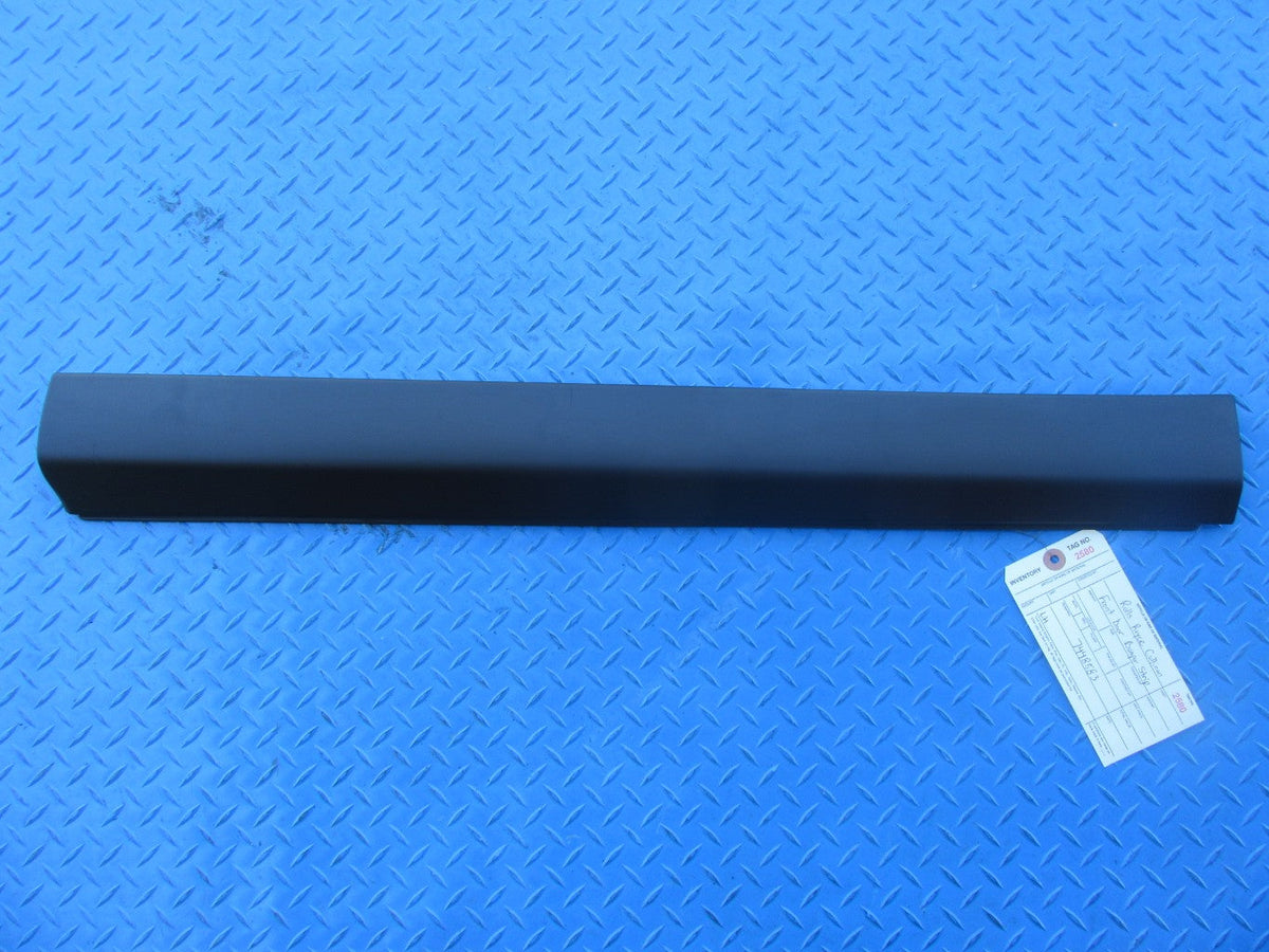 Rolls Royce Cullinan left rear door molding bumper strip