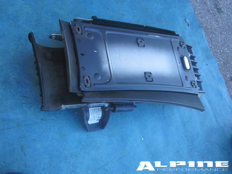 Bentley GT rear center armrest / center console