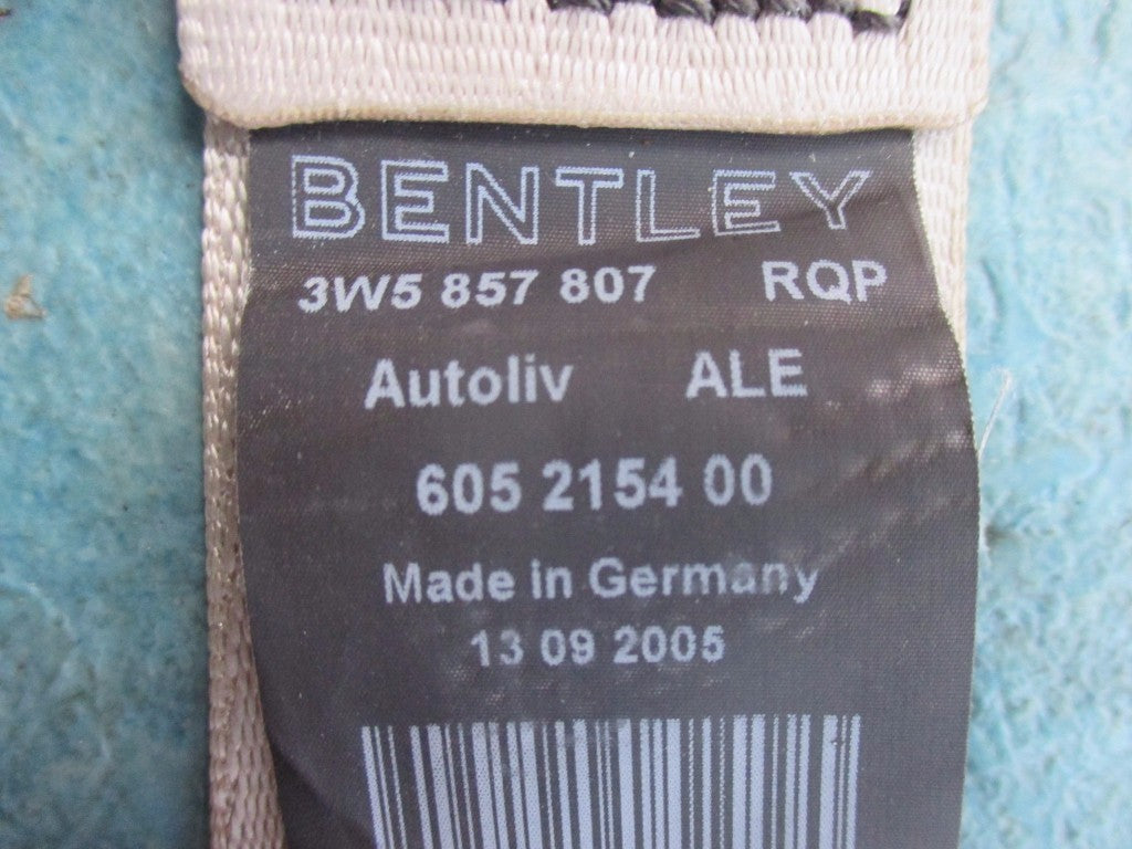 Bentley Flying Spur rear center seat belt gray