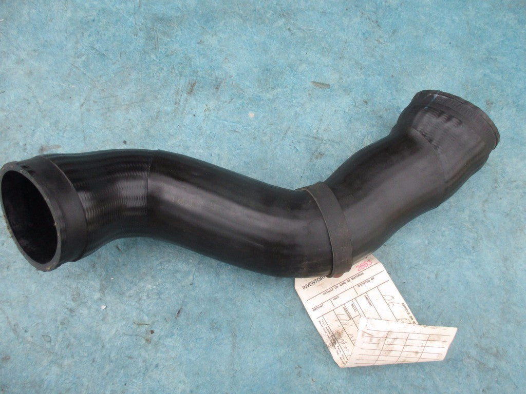 Bentley Gt Gtc Flying Spur left upper rear air cooler pipe hose used