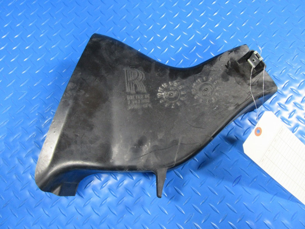 Rolls Royce Phantom Drophead  right air duct #6195