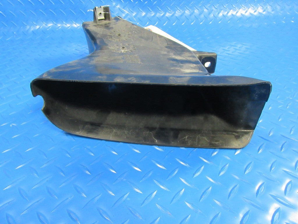 Rolls Royce Phantom Drophead  right air duct #6195