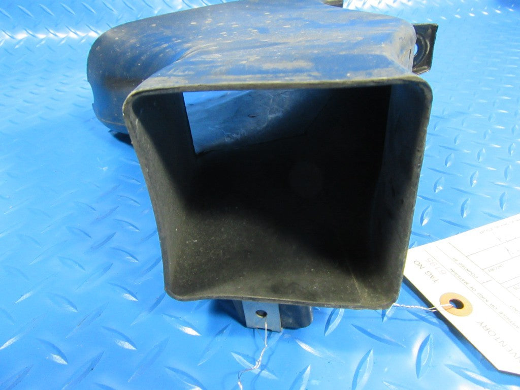 Rolls Royce Phantom Drophead  right air duct #6195