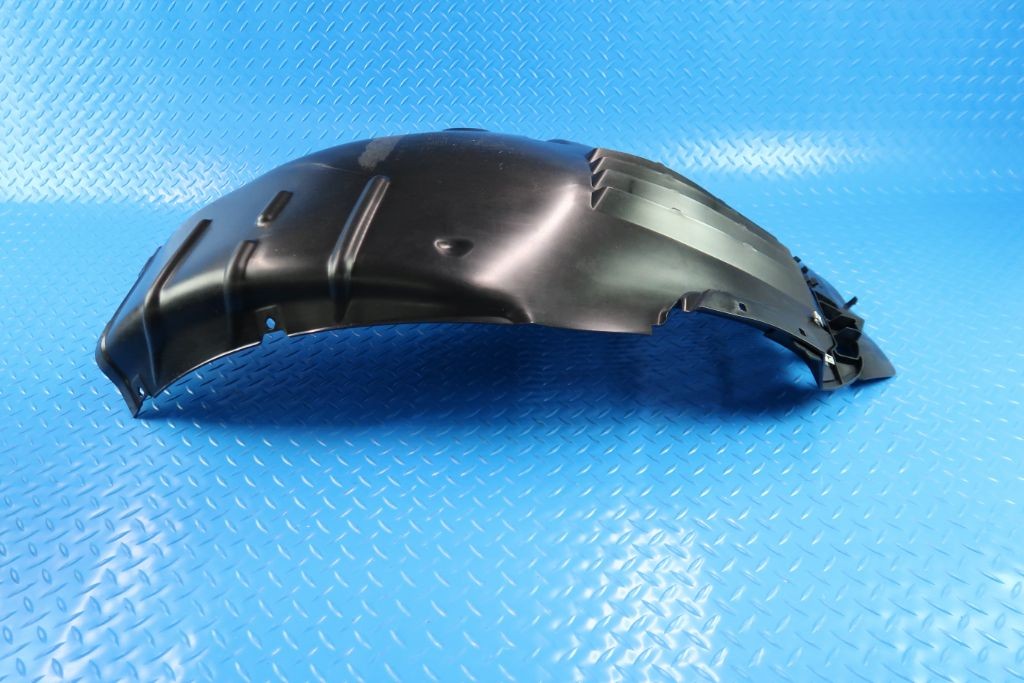 Bentley Gt Gtc right front wheel housing fender liner #11349