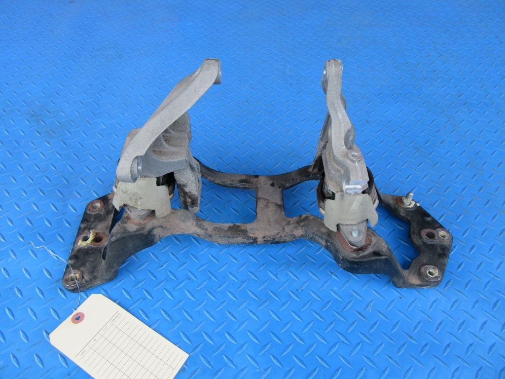 Bentley Continental Flying Spur GT GTC transmission mounting bracket #1024