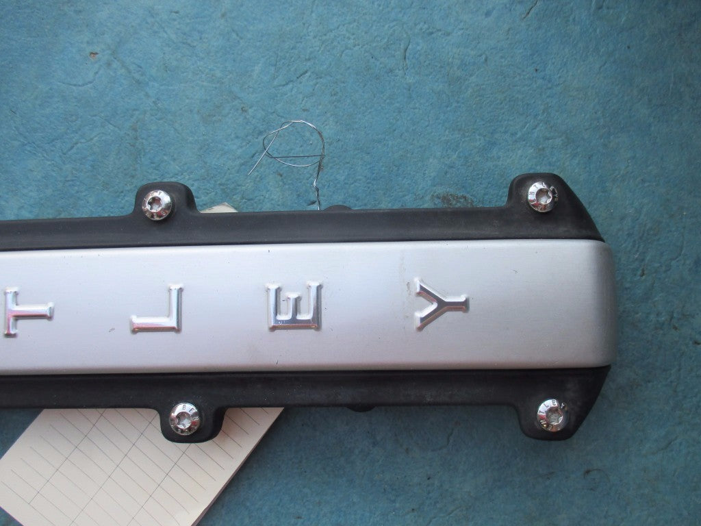 Bentley Continental Gt Gtc Flying Spur engine intake manifold cover trim emblem