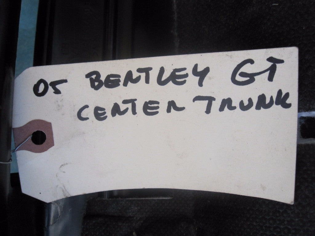 Bentley Continental Gt trunk center trim panel